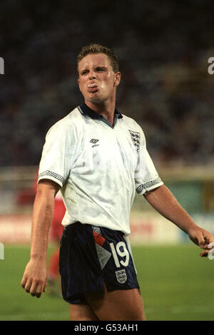 Soccer - World Cup Italia 1990 - Quarter Final - England v Cameroon - Stadio San Paolo Stock Photo