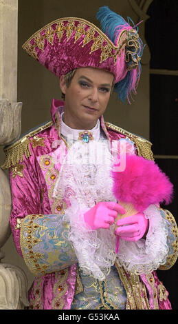 Television presenter Julian Clary as pantomime character Dandini, the aide de camp to Prince Charming in the fairy tale Cinderella, at Brighton Pavilion. * The presenter will makes his pantomime debut, which will run December 14th until Jan 21st 2001 at the Theatre Royal, Brighton. Stock Photo