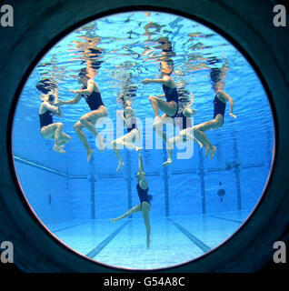 Olympics - Swimming Practice - Sydney. The Australian synchronized swimming team practice at the 2000 Olympic Games Aquatic Centre in Sydney, Australia. Stock Photo