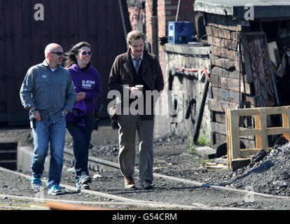 Colin Firth on set of the film The Railway Man being filmed at B'oness railway station in Central Scotland. Stock Photo