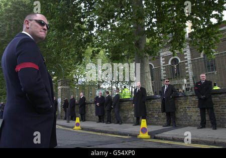 Reggie Kray funeral stewards Stock Photo