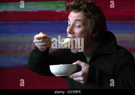 Celebrity Jamie Oliver Sainsburys Stock Photo