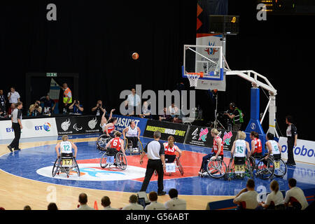 Sport - 2012 BT Paralympic World Cup - Day Three - Manchester Regional Arena. General view of match action from the wheelchair basketball game between Great Britain and Australia Stock Photo