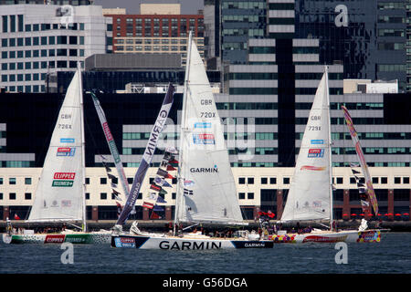New York, United States. 20th June, 2016. Clipper Round the World ships circle each other as they parade their sails in New York's Hudson River before heading to open sea to begin the first of three races in the final Atlantic Homecoming leg of the event to London. Credit:  Adam Stoltman/Alamy Live News