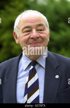 Writer Colin Dexter, creator of TV series Inpector Morse, opening a new national diabetes centre in Coventry, on the day millions of television viewers will see his most famous creation die of complications brought on by the condition. *The 70-year-old author, who suffered himself from the insulin deficiency for 15 years, was at Warwick Diabetes Care at the University of Warwick which will provide research into the condition and information for health care professionals and the UK's two million diabetics. Stock Photo