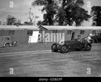 T. C. Harrison in his E.R.A in action on the very first day of racing at Goodwood. The circuit surrounds the former RAF Westhampnett airfield. Stock Photo