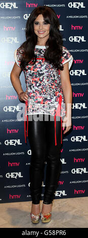 Cheryl Cole record signing session - London Stock Photo