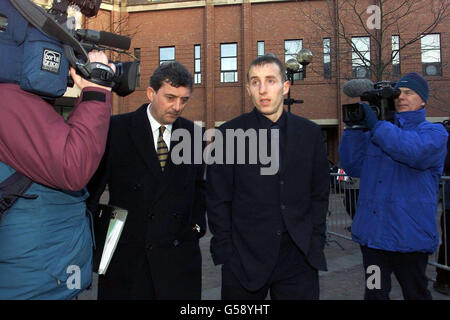 Leeds footballers trial Lee Bowyer. Leeds United footballer Lee Bowyer leaves Hull Crown Court, after the first day of their trial at Hull Crown Court. Stock Photo