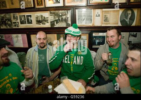 People celebrate St Patrick's day at McSorley's pub in New York City, 17 March 2006. Stock Photo