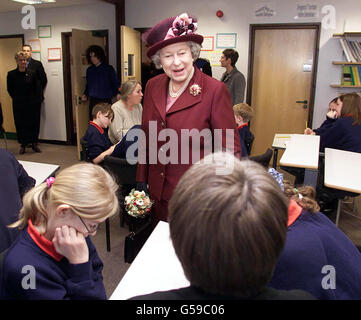 Queen visits Smithdon School Stock Photo