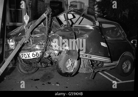 The wreckage of the purple mini in which 29 year old pop star Marc Bolan, of the group T-Rex, was killed in, on 16/09/1977. The car was driven by his girlfriend, American singer Gloria Jones, who crashed into a tree in Gipsy Lane, Barnes, in London. Stock Photo