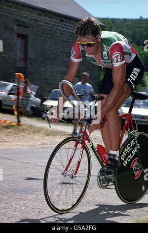 SEAN YATES. GB. 7 ELEVEN-HOONVED. STAGE 20 LAC DE VASSIVIERE TIME TRIAL. Stock Photo