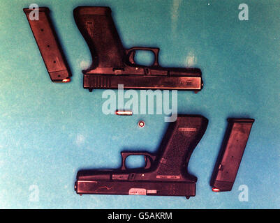 Glock 17 self loading 9mm pistol Stock Photo