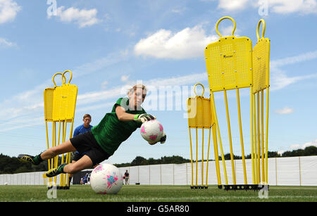 London Olympic Games - Day 0. New Zealand goalkeeper Erin Nayler during training at Cardiff University Sports Fields Stock Photo