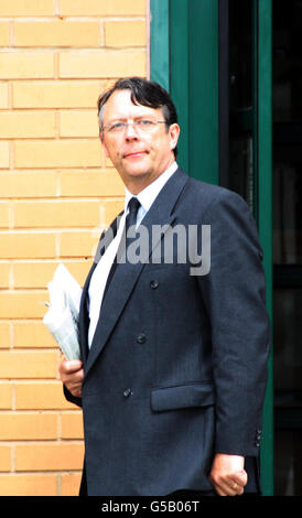 The Earl of Cardigan, David Brudenell-Bruce, leaves Swindon Magistrates' Court after denying two charges of criminal damage and theft. Stock Photo