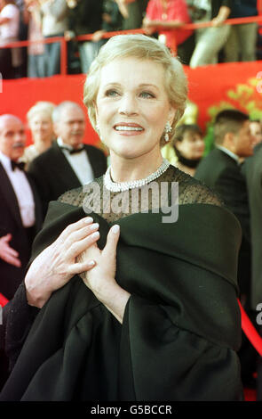 Actress Julie Andrews at the 73rd Annual Academy Awards, held at the Shrine Auditorium in Los Angeles. Stock Photo