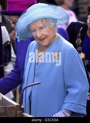 queen-elizabeth-the-queen-