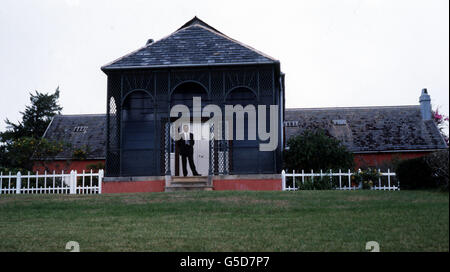 LONGWOOD HOUSE : A view of Longwood House on the South Atlantic island of Saint Helena. The house was the residence of the exiled French Emperor, Napoleon Bonaparte, after his defeat at the Battle of Waterloo in June 1815. The Emperor's health steadily declined after his arrival and he died in 1821. Stock Photo