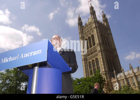 Michael Ancram announces his leadership bid in Victoria Gardens, adjacent to Parliament. Ancram portrayed himself as a unity candidate as he launched his campaign. He told reporters 'I am putting my name forward because I cannot stand aside'. * I had not been planning a campaign for the Conservative leadership. As recently as last week I had not contemplated standing, but I have been convinced by so many people both inside and outside parliament'. Stock Photo