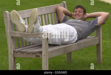 NO COMMERCIAL USE : Great Britain's Barry Cowan relaxes, the morning after his defeat to USA's Pete Sampras in the Second Round of the 2001 Lawn Tennis Championships at Wimbledon, London. Stock Photo