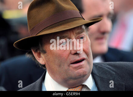 Horse Racing - The 2012 John Smith's Grand National - Day Two - Aintree Racecourse. Nicky Henderson, Trainer Stock Photo