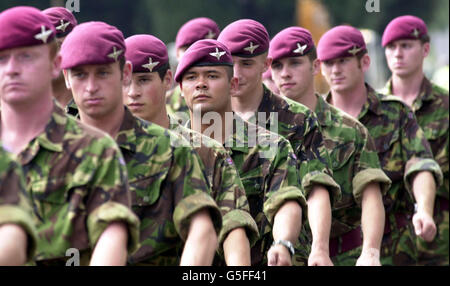 Colchester soldiers preparing for Macedonia Stock Photo