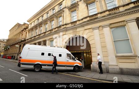 RETRANSMISSION CORRECTING KEYWORD A high security van thought to be containing Christopher Halliwell arrives at Bristol Crown Court. Stock Photo