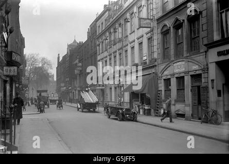 London - Greek Street 1932. A view of Greek Street in London's Soho. Stock Photo