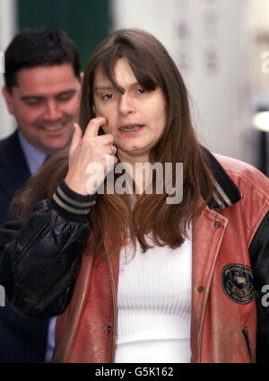 Sara Payne arrives at Lewes Croun Court, where the jury in the Sarah Payne murder case began a second day of deliberations on day 18 of the trial. Roy Whiting, 42, denies kidnapping and murdering eight-year-old Sarah. Stock Photo