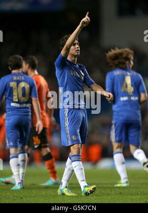 Chelsea's Emboaba Oscar celebrates scoring his side's second goal of the game Stock Photo