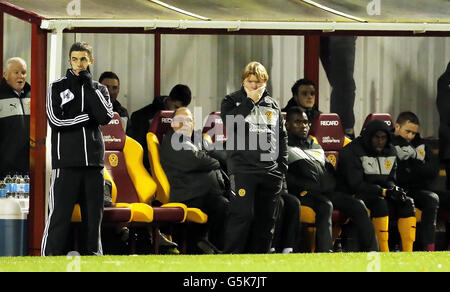 Motherwell manager Stuart McCall during the Clydesdale Bank Scottish Premier League match at Fir Park, Motherwell. Stock Photo