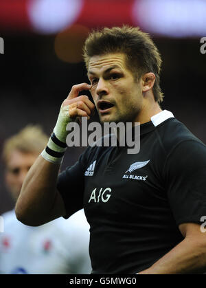 Rugby Union - QBE International - England v New Zealand - Twickenham. New Zealand's captain Richie McCaw Stock Photo