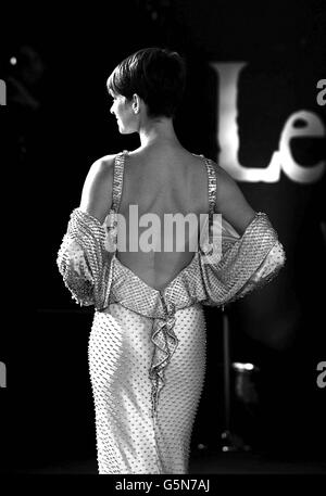 Anne Hathaway arrives at the premiere of Les Miserables at the Empire Leicester Square, London, UK Stock Photo