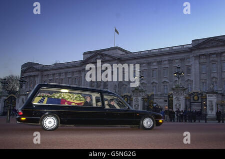 The Hearse Carrying The Coffin Of Princess Margaret - The Younger ...