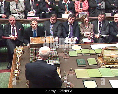 A general view of the Labour front bench as Leader of the Opposition, Iain Duncan-Smith (bottom) takes part in Prime Minister's Questions at the House of Commons, London. Stock Photo