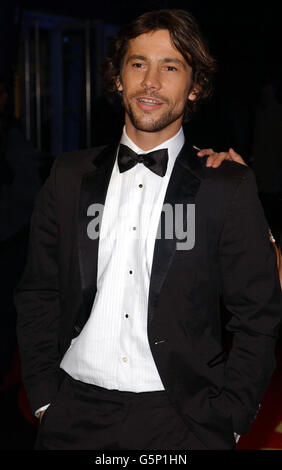 Jamiroquai frontman Jay Kay arriving with Supermodel Heidi Klum at The BRIT Awards 2002, at London's Earls Court 2 Stock Photo