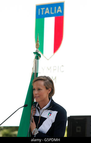 Federica Pellegrini Rome 22nd June 2016. Quirinal. The President meets the italian athletes of the Rio 2016 Olympic Games and delivers the flag to the respective standard-bearers Photo Samantha Zucchi Credit:  Insidefoto/Alamy Live News Stock Photo