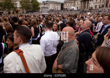 London, UK. 22nd June, 2016. Jo Cox Memorial. Jo Cox, the MP that was brutally murdered last week would have turned 42 today. A memorial was held for her in Trafalgar Square in London. Credit:  Jane Campbell/Alamy Live News Stock Photo