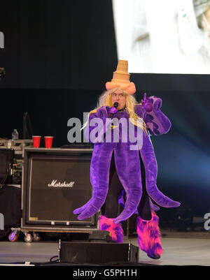 WEIRD AL YANKOVIC, multi talented, grammy winner brings the laughs toPORTSMOUTH PAVILION in PORTSMOUTH, VIRGINIA on 21 june 2016. 21st June, 2016. photo © Jeff Moore 2016 © Jeff Moore/ZUMA Wire/Alamy Live News Stock Photo