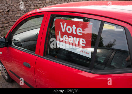Piercebridge, Darlington, UK. 22nd June, 2016.  Boris Johnson visits the George Hotel on his 'Leave' campaign trail.One of his Leave campaign supporters shows a Leave poster in his car.David Dixon/Alamy Live News Stock Photo