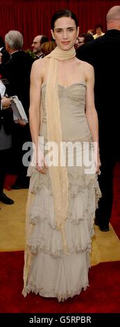 Jennifer Connelly Wearing Balenciaga Dress Academy Awards 2002