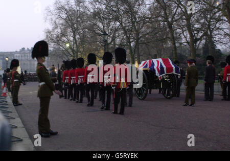 Queen Mother's Funeral Rehearsal Stock Photo