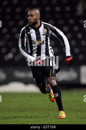 Soccer - npower Football League One - Notts County v Oldham Athletic - Meadow Lane. Yoann Arquin, Notts County Stock Photo