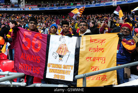 BRADFORD CITY RARE INSIGNE ÉMAILLÉ SUPPORTERS DE FOOTBALL