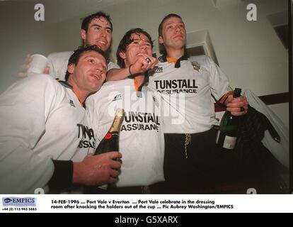 Soccer ... FA Cup 4th Round Replay ... Port Vale v Everton Stock Photo