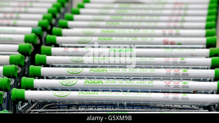 A general view of trolleys Asda at Chelmer Village retail park in Chelmsford, Essex. PRESS ASSOCIATION Photo. Picture date: Thursday February 21, 2013.See PA story CITY Asda. Photo credit should read: Nick Ansell/PA Wire Stock Photo