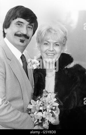 Jazz musician Kenny Ball, 54, with his second wife Michelle Ward, 38, after their wedding at Langtons Registry Office in Hornchurch. Stock Photo