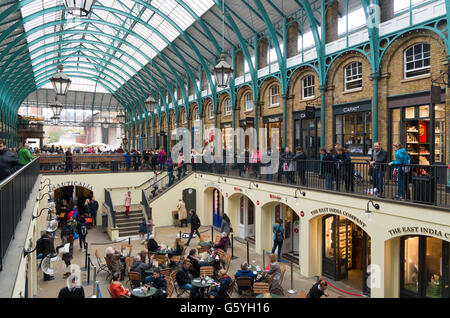LONDON, ENGLAND - OCTOBER 21, 2015: Unknown tourists in Apple Market in Covent garden, a former vegetable market Stock Photo