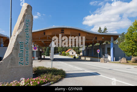 Border crossing to the Czech Republic and customs office in Gmuend, Waldviertel, Forest Quarter, Lower Austria, Austria, Europe Stock Photo