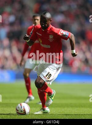 Soccer - Johnstone's Paint Trophy - Final - Crewe Alexandra v Southend United - Wembley Stadium. Abdul Osman, Crewe Alexandra Stock Photo